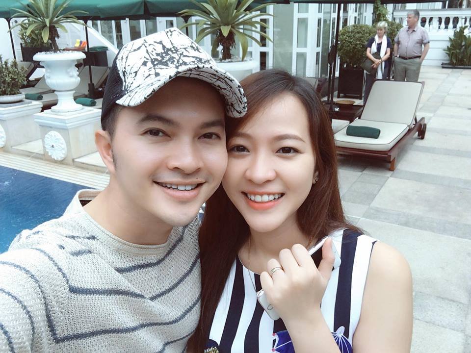 nam-cuong-chay-show-tet-so-gap-phai-xe-chi-phi-nhung-anh-hoai-linh