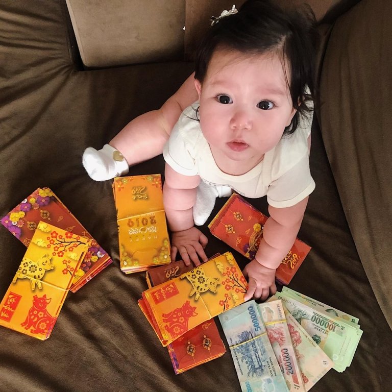 sao-viet-trang-hoang-nha-cua-don-tet