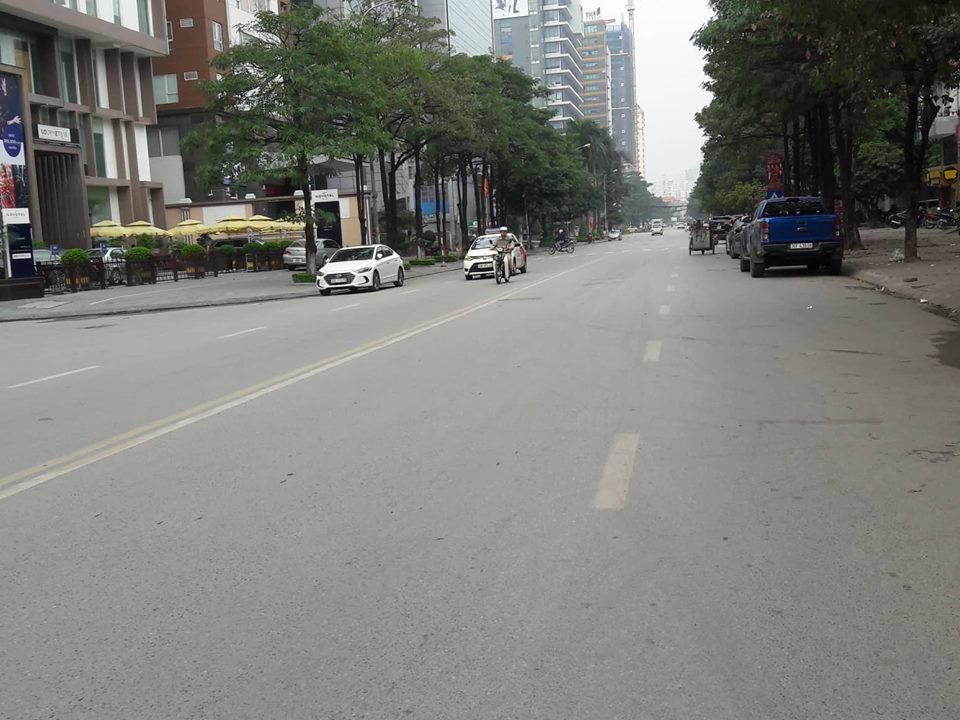binh-yen-nhu-ha-noi-ngay-28-tet