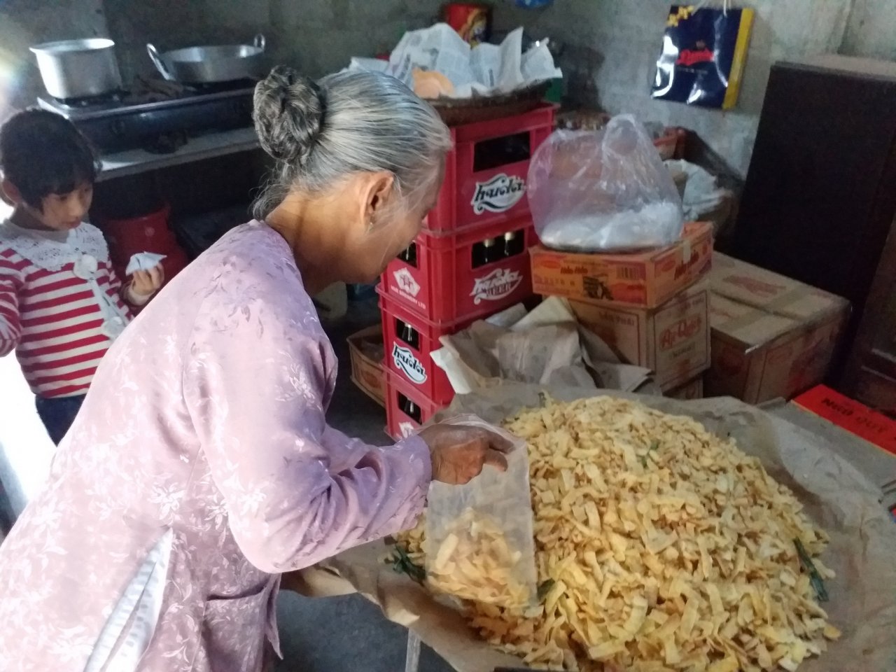 can-canh-mon-mut-nha-ngheo-con-sot-lai-o-hue