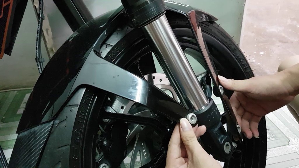 Chăm sóc xe máy sẵn sàng chơi Tết như thế nào?