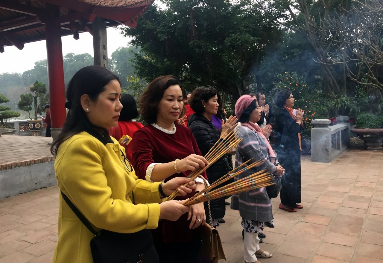 mot-ha-noi-nen-na-trong-sang-dau-nam
