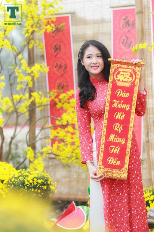 dan-hoa-khoi-sinh-vien-dien-ao-dai-du-xuan