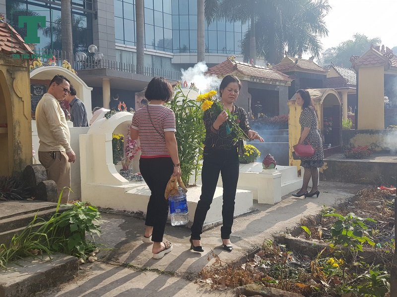dan-lang-no-nuc-di-tao-mo-ngay-tet-nguyen-dan