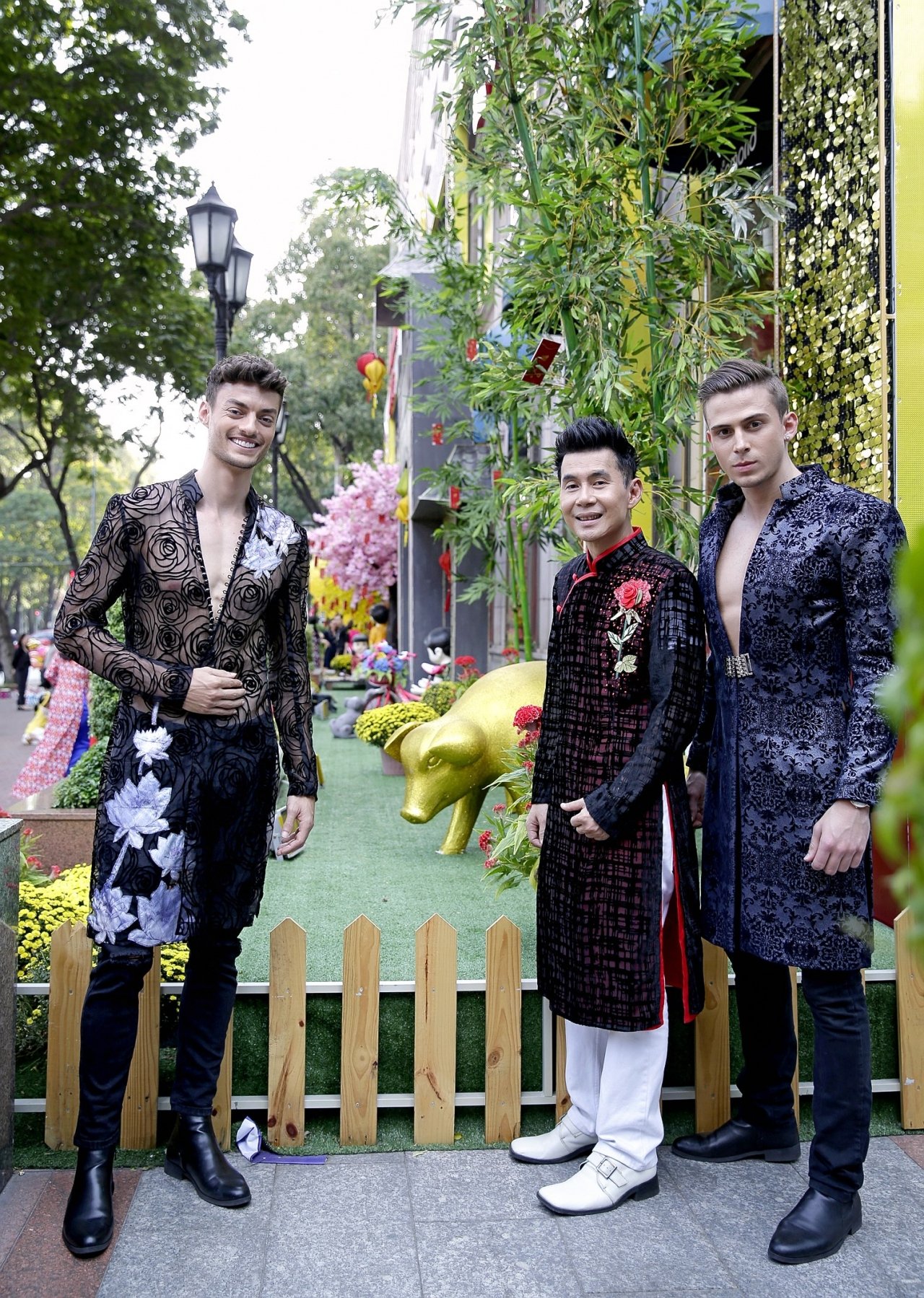 mac-chong-cu-tu-tu-vi-thua-lo-phi-thanh-van-tinh-tu-ben-trai-tay-ngay-tet