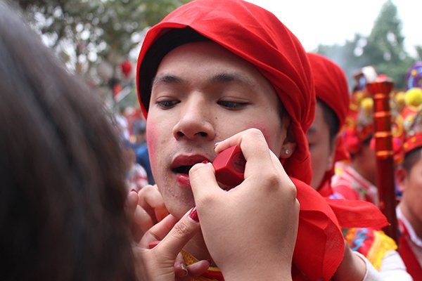 doc-dao-man-mua-con-di-danh-bong-cua-nhung-hotboy-ha-noi