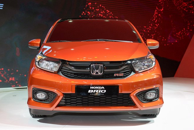 honda-an-do-khai-tu-mau-xe-gia-re-brio-vi-qua-e-am-3600-xe