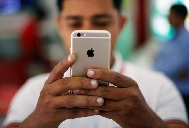 nguoi-dung-ngay-cang-luoi-nang-cap-iphone