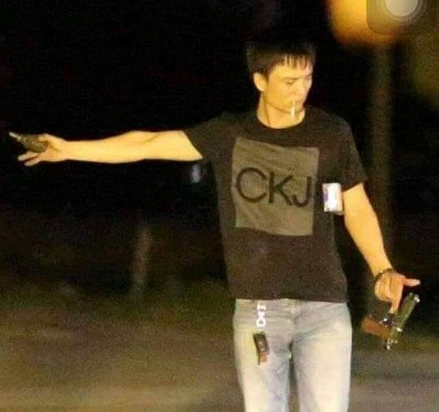 vu-cam-sung-co-thu-o-xe-cho-ma-tuy-truy-tim-nghi-pham-thu-4