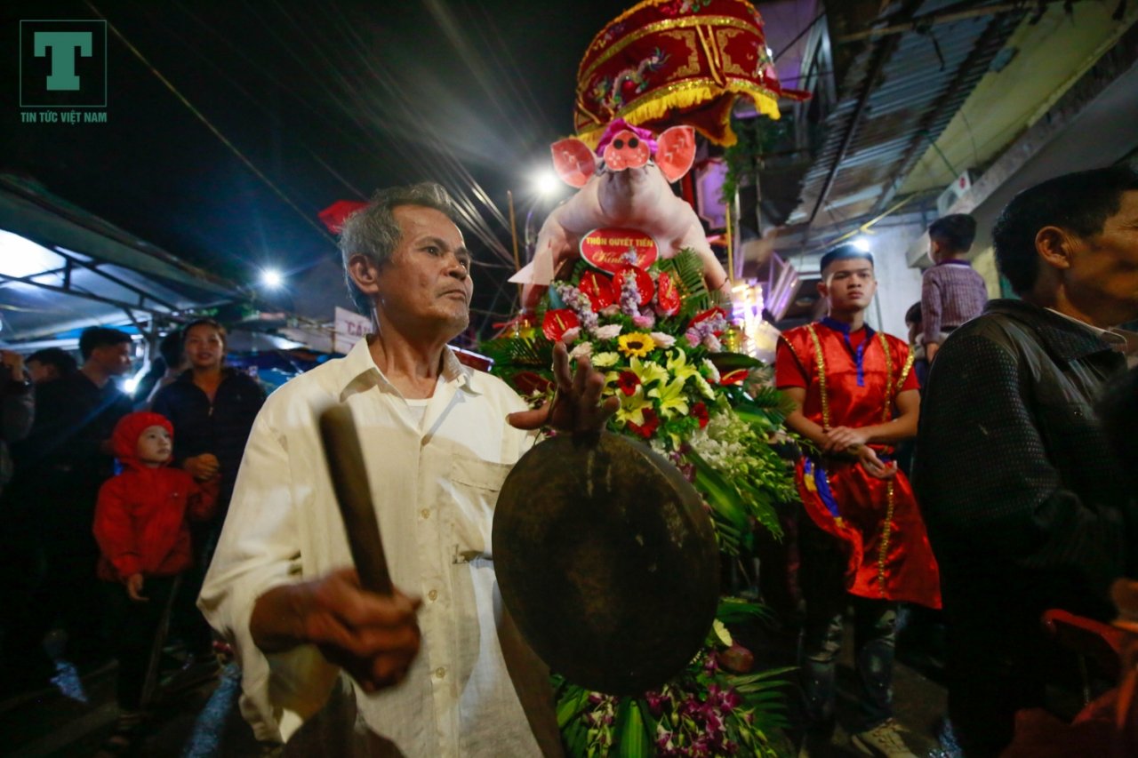 doc-dao-le-hoi-ruoc-ong-lon-khong-lo-tai-lang-la-phu