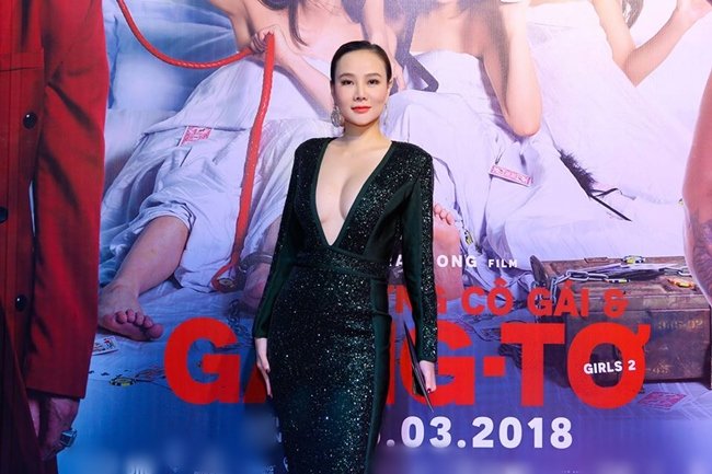Cuộc sống của mỹ nữ U40 trải qua 2 đời chồng, 100 cuộc tình