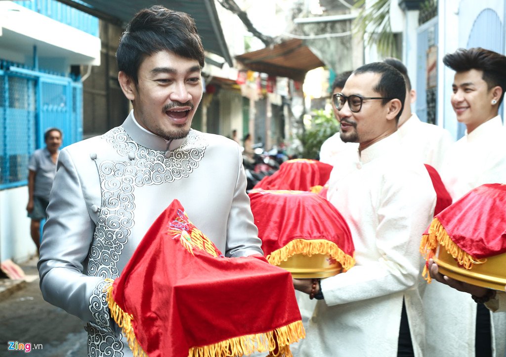 dan-sao-viet-quay-tung-bung-o-le-ruoc-dau-dien-vien-gao-nep-gao-te