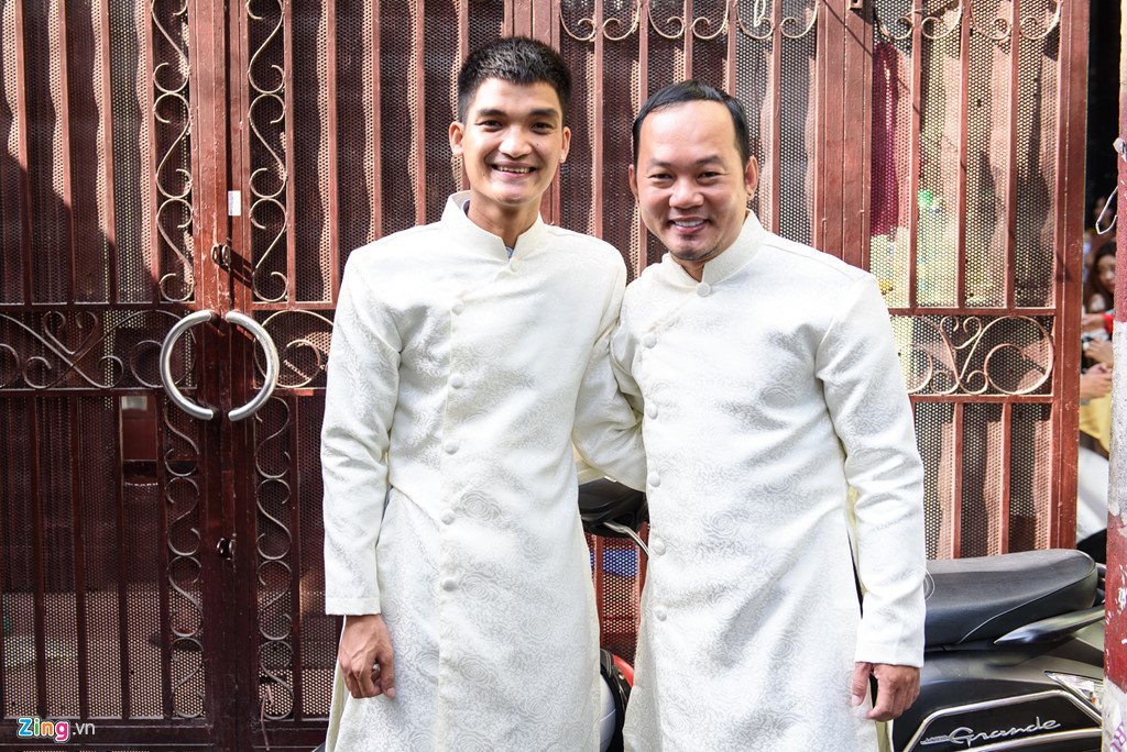 dan-sao-viet-quay-tung-bung-o-le-ruoc-dau-dien-vien-gao-nep-gao-te