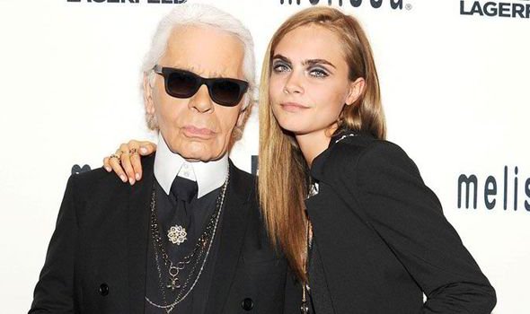 nhin-lai-su-nghiep-cua-huyen-thoai-karl-lagerfeld-giam-doc-sang-tao-cua-chanel-vua-qua-doi