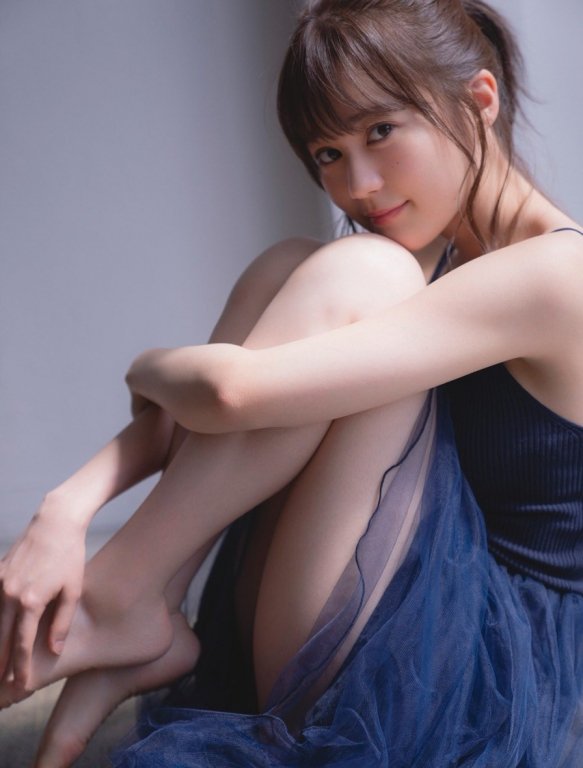 sach-anh-cua-my-nhan-nhat-ban-erika-ikuta-co-gi-cuon-hut
