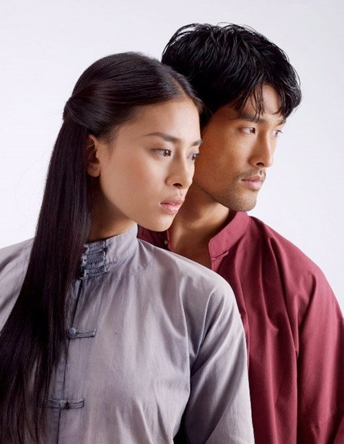 johnny-tri-nguyen-tieu-tuy-kho-tin-khi-xuat-hien-trong-su-kien-cua-ngo-thanh-van