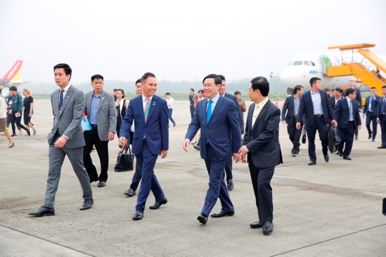bamboo-airways-chinh-thuc-khai-truong-4-duong-bay-tu-vinh-gia-ve-uu-dai-tu-149000-dong