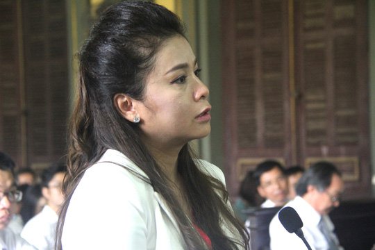 nhung-phat-ngon-tranh-cai-cua-vo-chong-ca-phe-trung-nguyen-tai-phien-toa-ly-hon