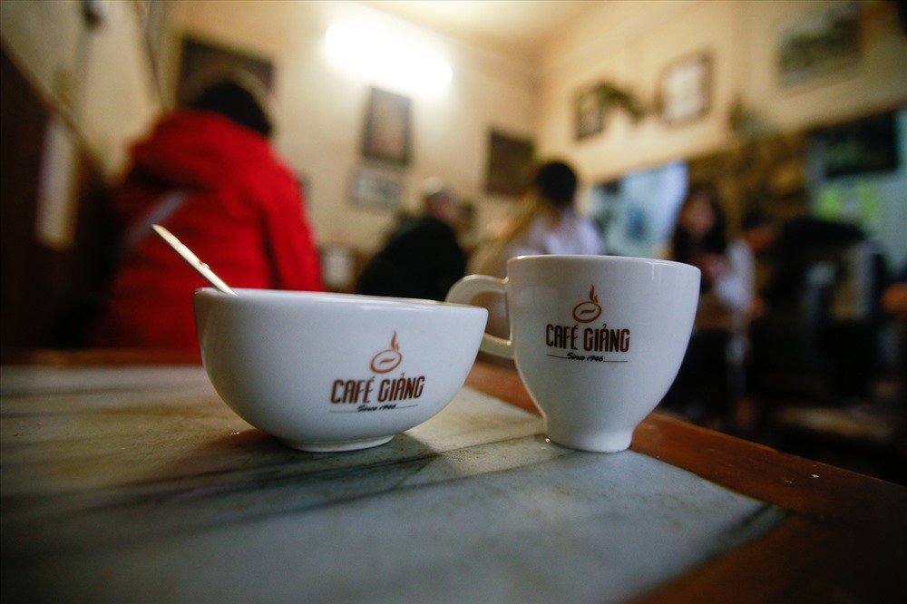 3000-coc-cafe-trung-giang-phuc-vu-hoi-nghi-thuong-dinh-my-trieu