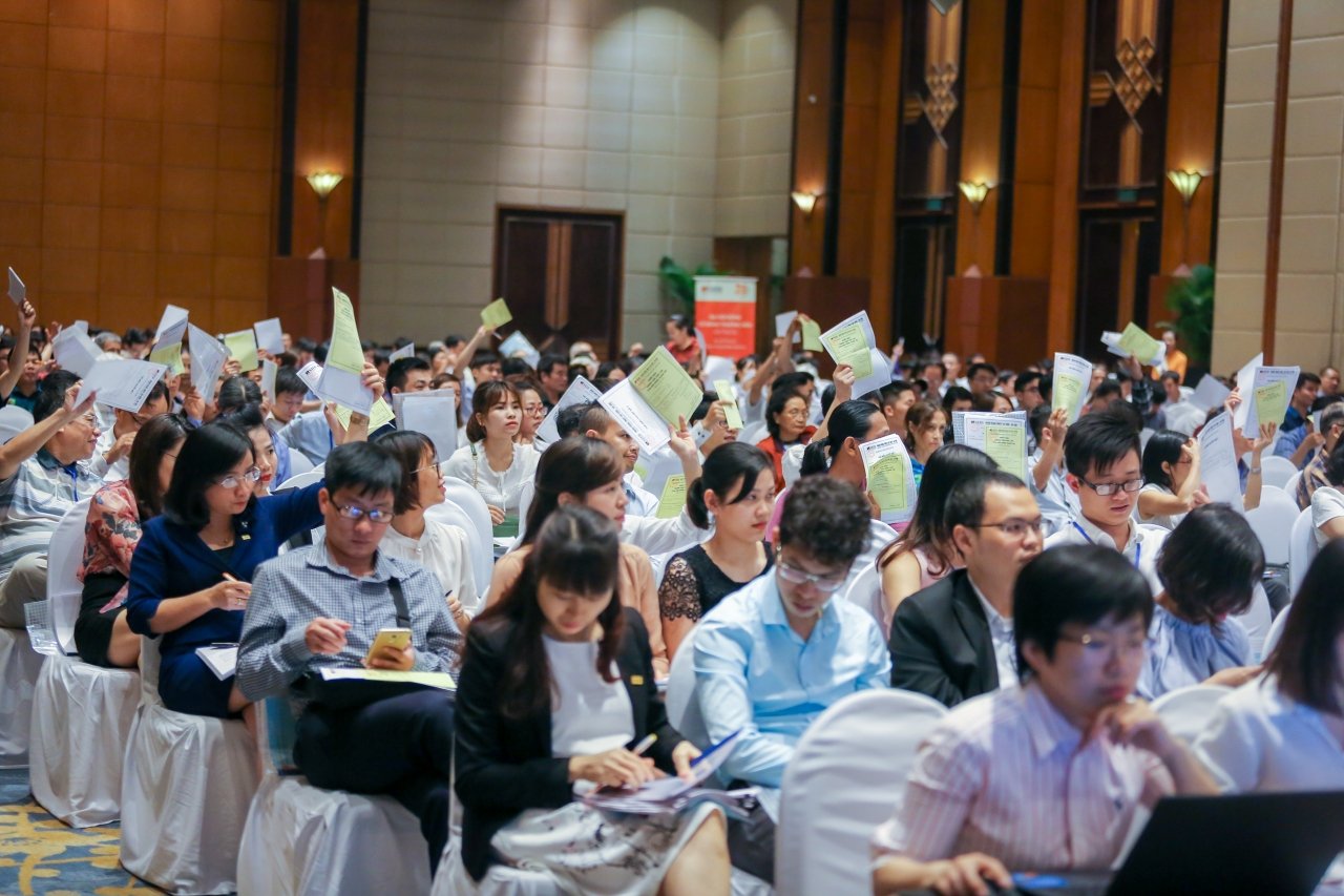 mua-dai-hoi-co-dong-ngan-hang-2019-dau-la-diem-nong