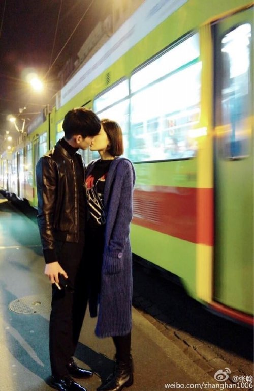 my-nhan-tan-cuong-len-tieng-viec-lien-tuc-xuat-hien-o-nha-rieng-cua-tinh-cu