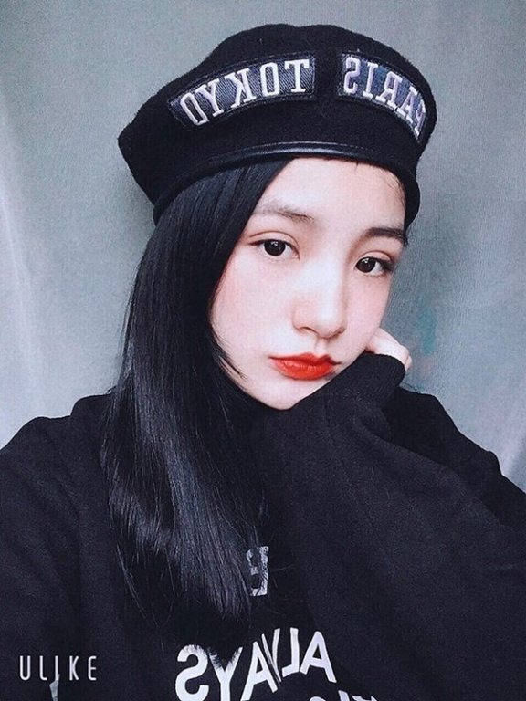 hot-girl-lang-son-tang-hoa-ong-kim-jong-un-bat-ngo-gay-sot
