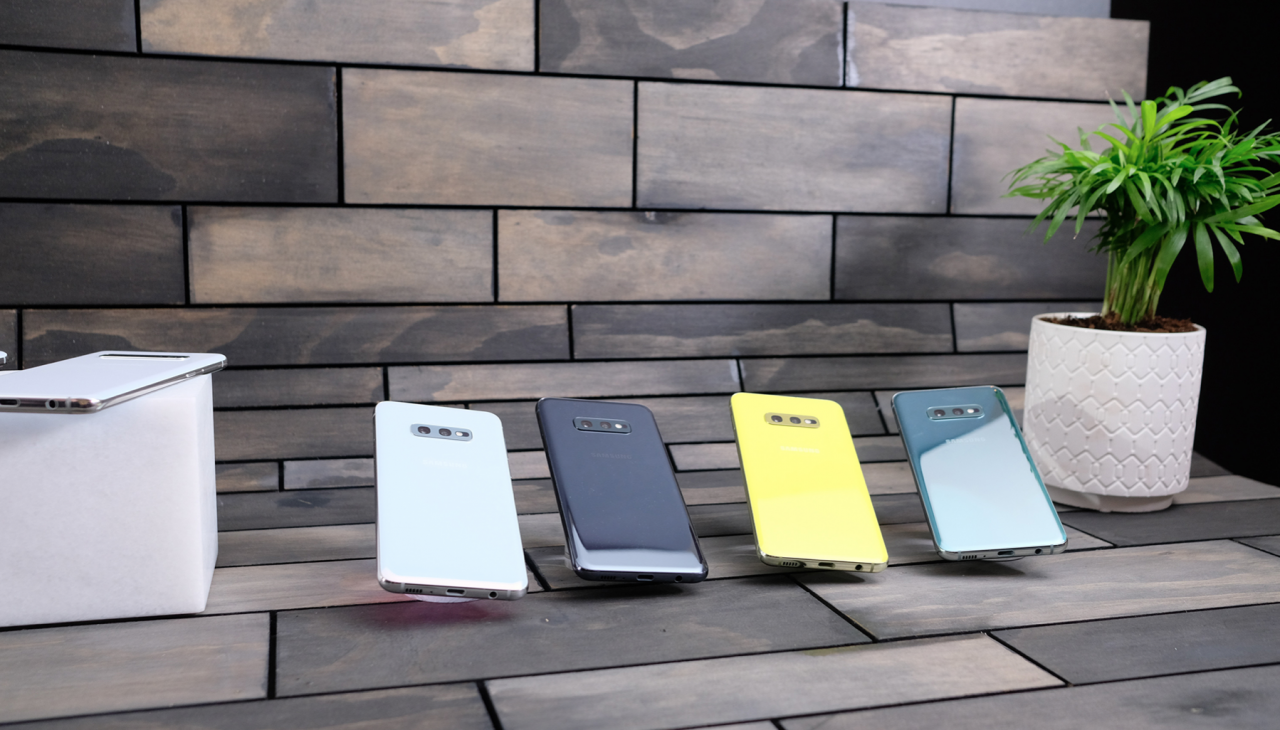 nha-phan-phoi-tang-2-ty-dong-cho-khach-dat-truoc-galaxy-s10-chinh-hang