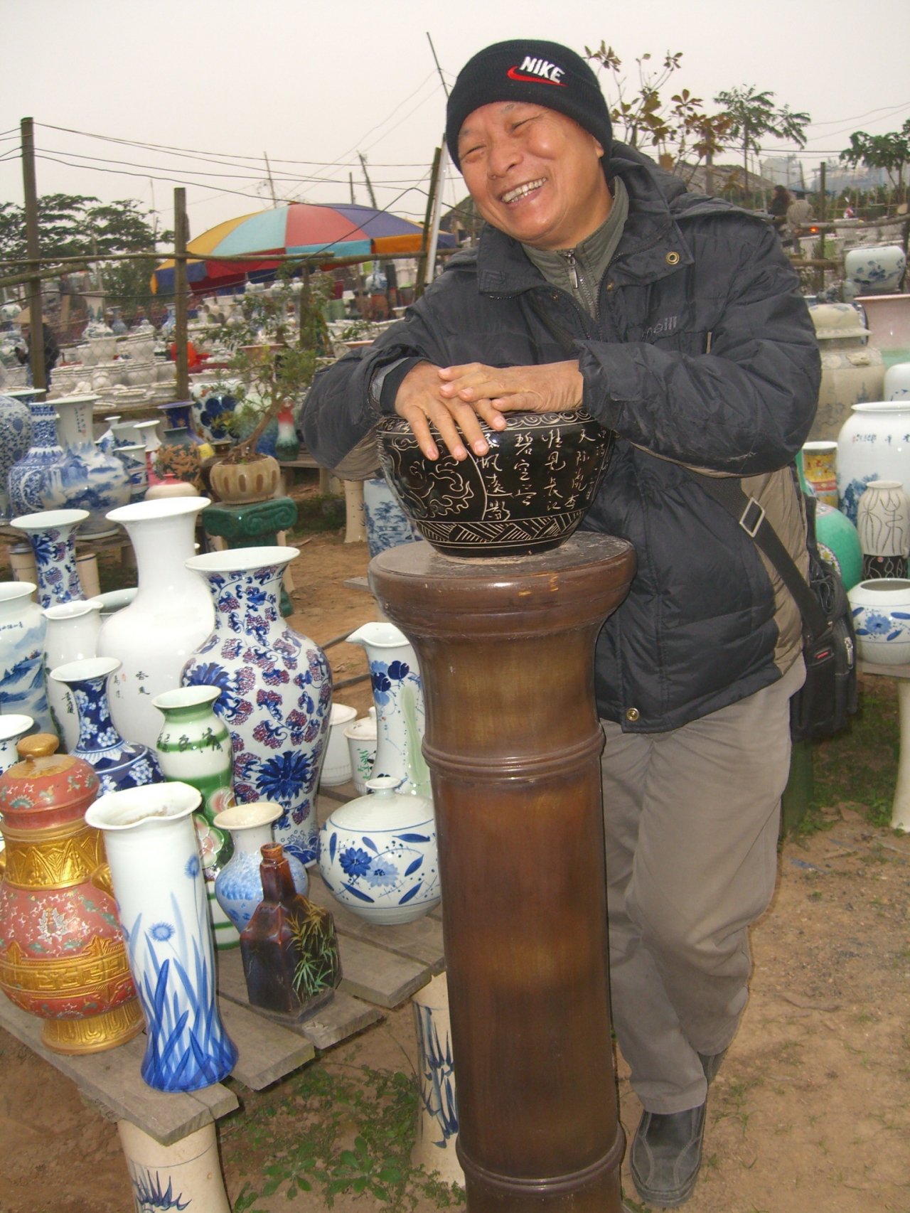 chiem-nguong-bo-suu-tap-ap-tra-co-chiec-ca-chuc-trieu-cua-nha-tho-ha-noi