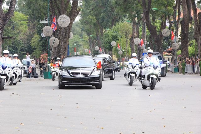 le-don-chinh-thuc-chu-tich-trieu-tien-kim-jong-un