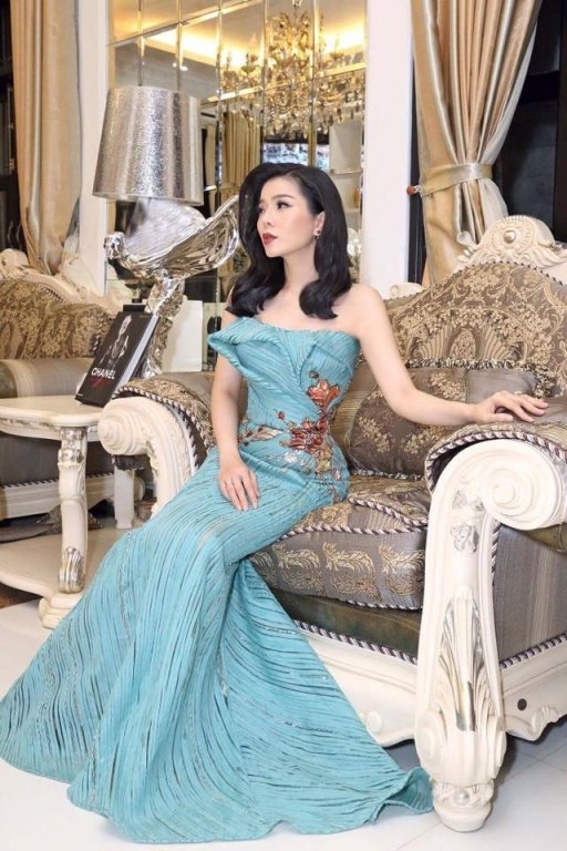 Biệt thự triệu đô ít người biết của Lệ Quyên và chồng đại gia ở Sài Gòn