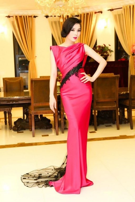 Biệt thự triệu đô ít người biết của Lệ Quyên và chồng đại gia ở Sài Gòn