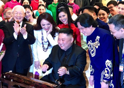 chu-tich-kim-jong-un-thu-choi-dan-bau