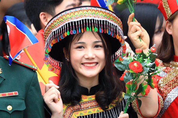 doan-tau-boc-thep-cua-chu-tich-trieu-tien-kim-jong-un-da-den-ga-dong-dang