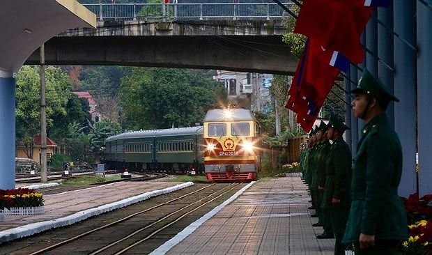 truc-tiep-chu-tich-trieu-tien-kim-jong-un-vieng-lang-chu-tich-ho-chi-minh
