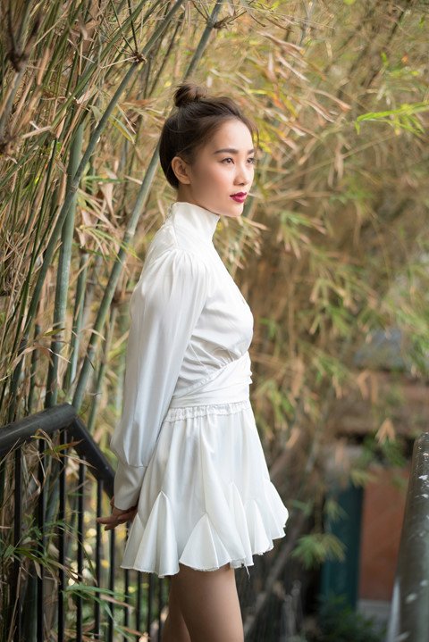 Vũ công Phạm Lịch xinh đẹp, nữ tính hơn sau một năm từ vụ tố quấy rối
