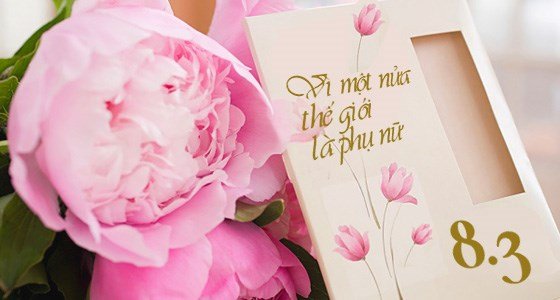 thiep-chuc-mung-83-doc-dao-nhat