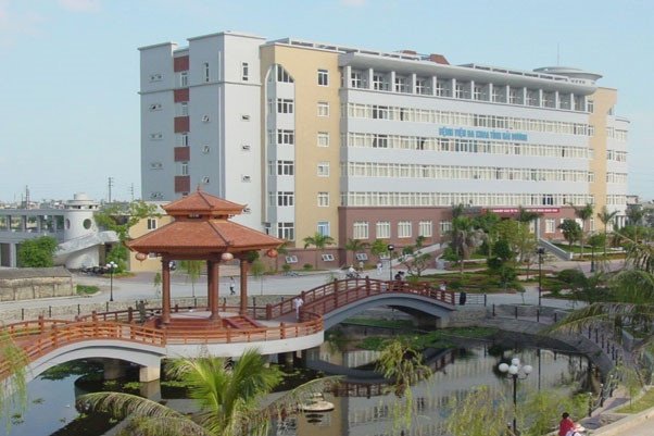 tinh-trang-suc-khoe-cua-44-hoc-sinh-an-phai-bot-thong-cong-gio-ra-sao