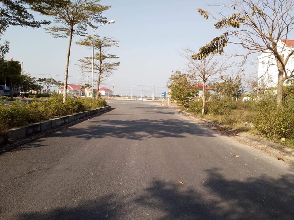 bay-bat-dong-san-va-su-nao-loan-cua-thi-truong-bds-da-nang