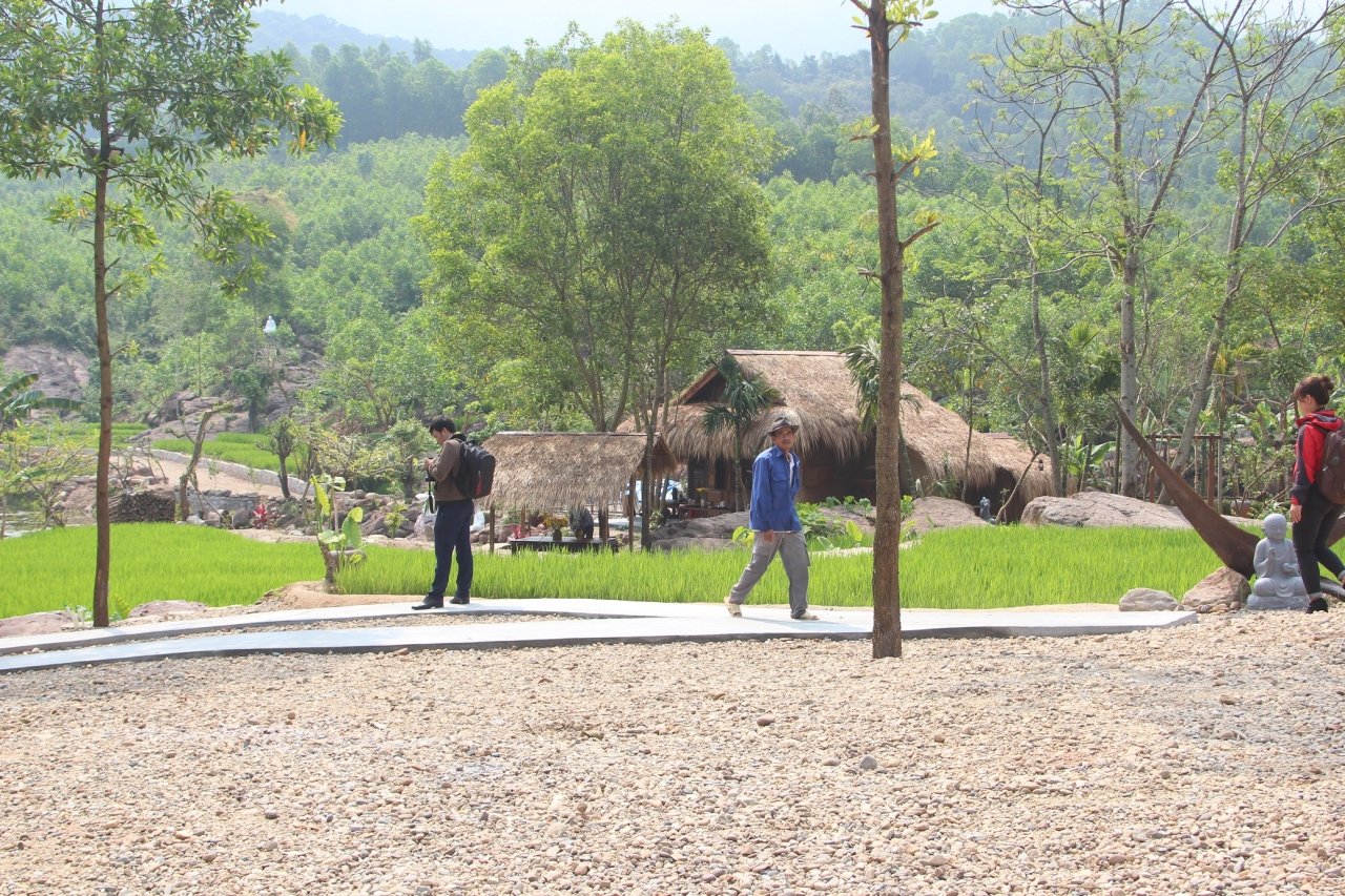 vu-khu-nghi-duong-chui-trong-rung-phong-ho-ngay-thao-do-duoc-doi-den-15-3