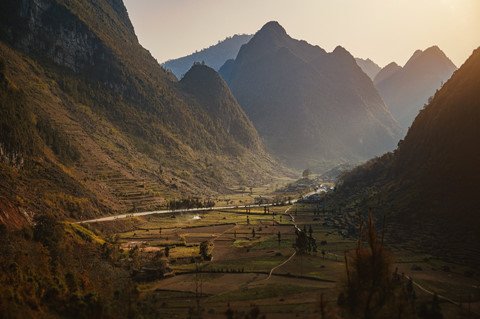 nét thơ hùng vĩ của miền đất 'hoa nở trên đá'