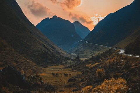 nét thơ hùng vĩ của miền đất 'hoa nở trên đá'