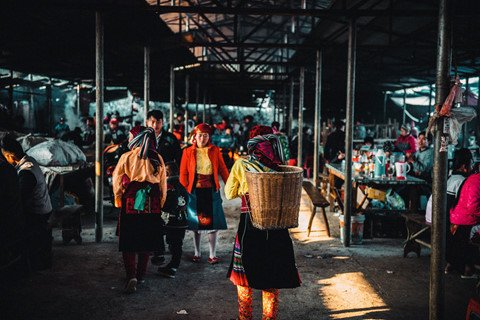 nét thơ hùng vĩ của miền đất 'hoa nở trên đá'