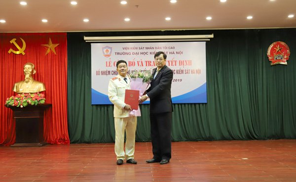 bo-nhiem-nhan-su-moi-tai-nhieu-co-quan-trung-uong-tinh-thanh