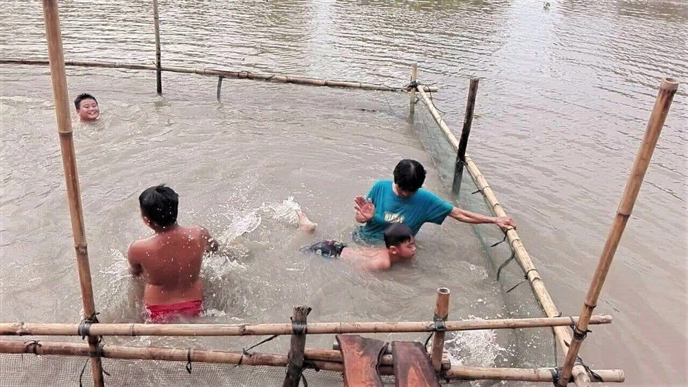 Hơn 6.000 ngày đêm 