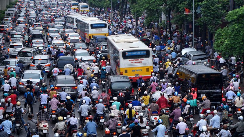 tin-tai-nan-giao-thong-moi-nhat-ngay-113-xu-ly-nhom-kha-banh-dan-hang-ngang-chup-anh-tren-cao-toc