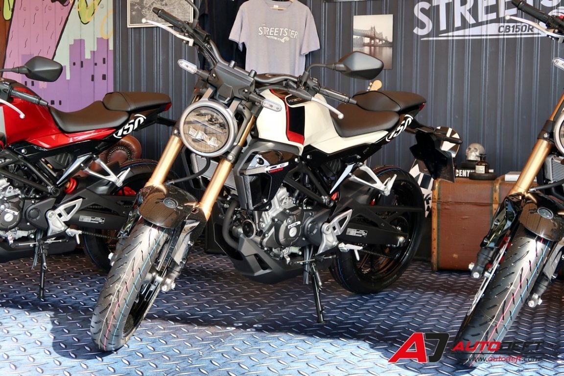 honda-cb150r-2019-gia-tu-3200-usd-tai-thai-lan