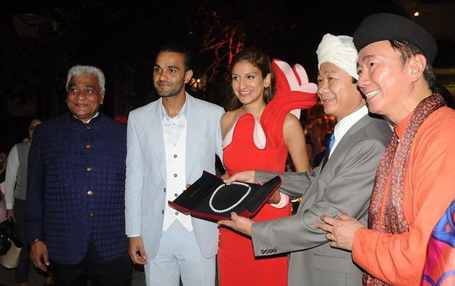 kaabia-grewal-nu-ty-phu-an-do-cuoi-o-phu-quoc-giau-co-nao