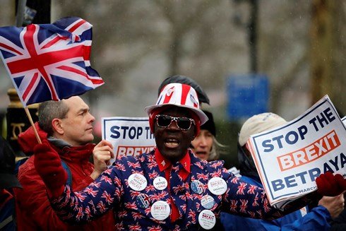 Hỗn loạn ở nước Anh: Quốc hội lại bác bỏ thỏa thuận Brexit mới