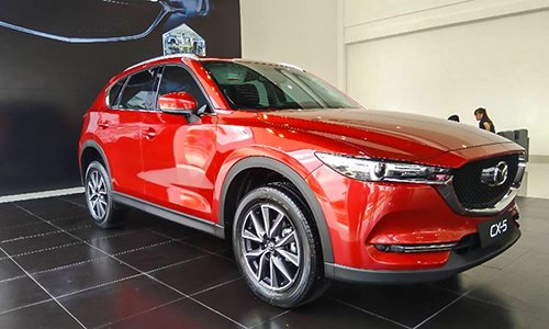 Ôtô đua giảm giá trong tháng 3 tại Việt Nam