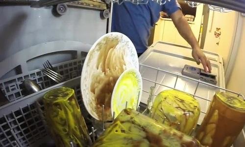 Những hiểu lầm của người Việt về máy rửa bát
